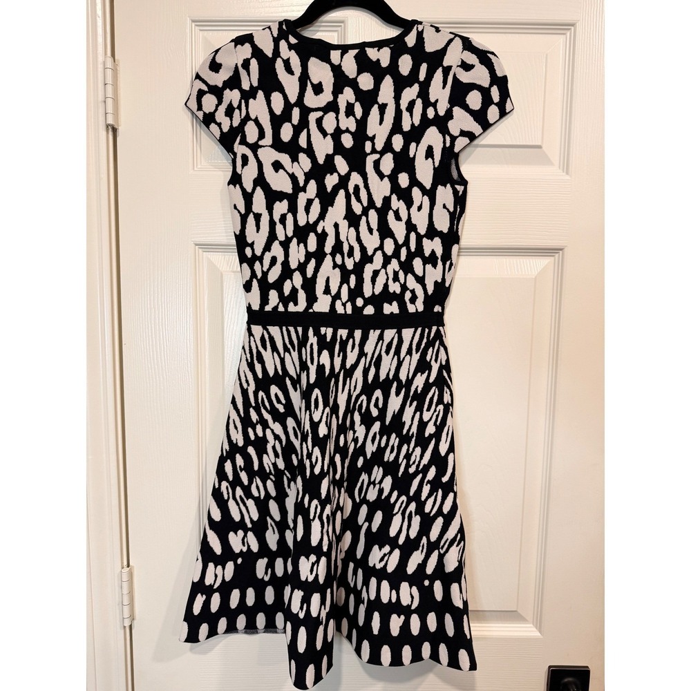 #B3 Karen Millen Fit and Flare Dress Sz. XS Black White Animal Knit MSRP: $225 - Picture 8 of 10